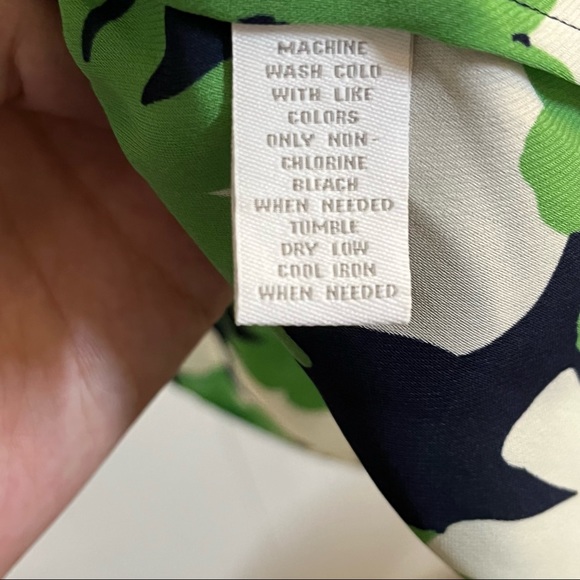 Black and green floral blouse spring summer - Picture 6 of 6